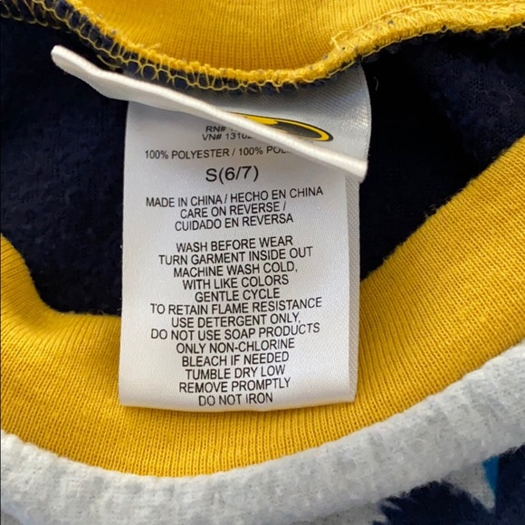 Batman Fleece Pajama Set - Picture 3 of 4